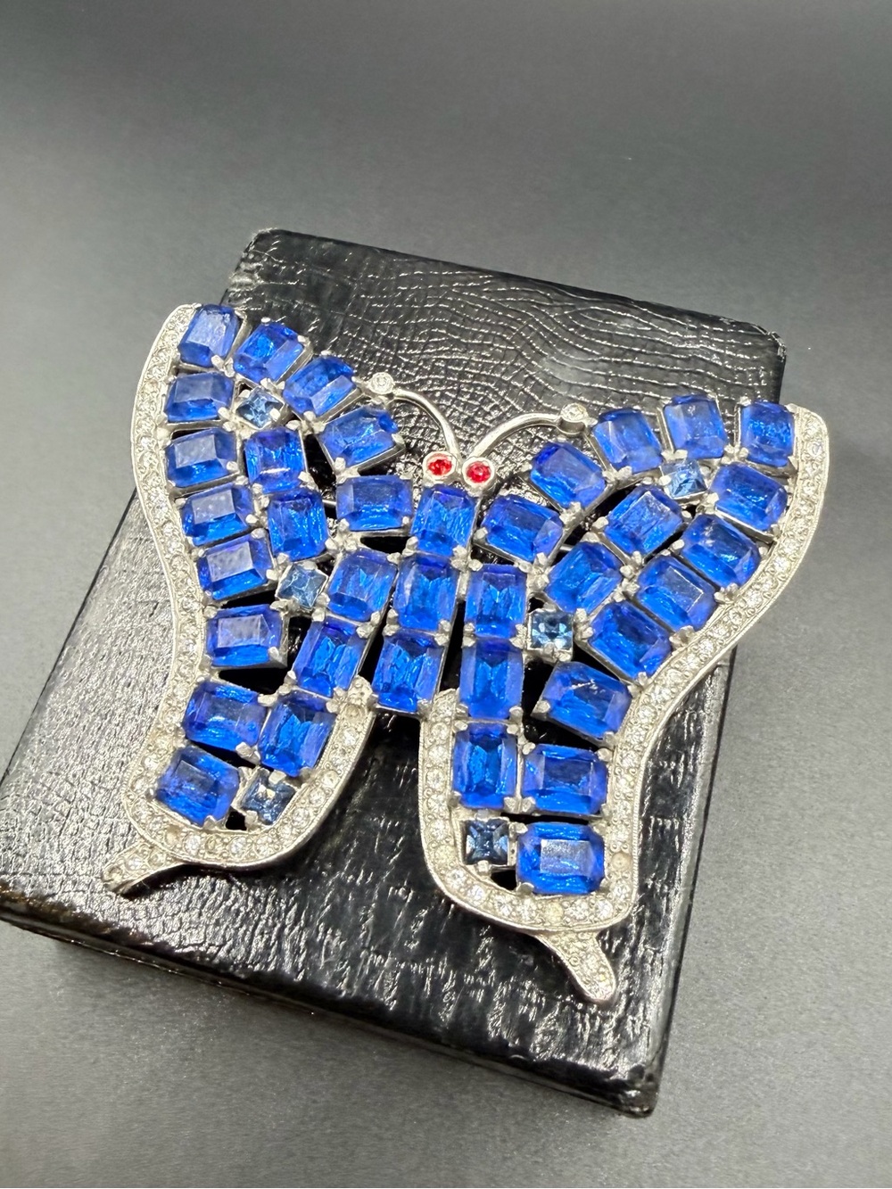 Vintage Silver Tone Butterfly Rhinestone Sapphire Blue Brooch Butterfly Pin